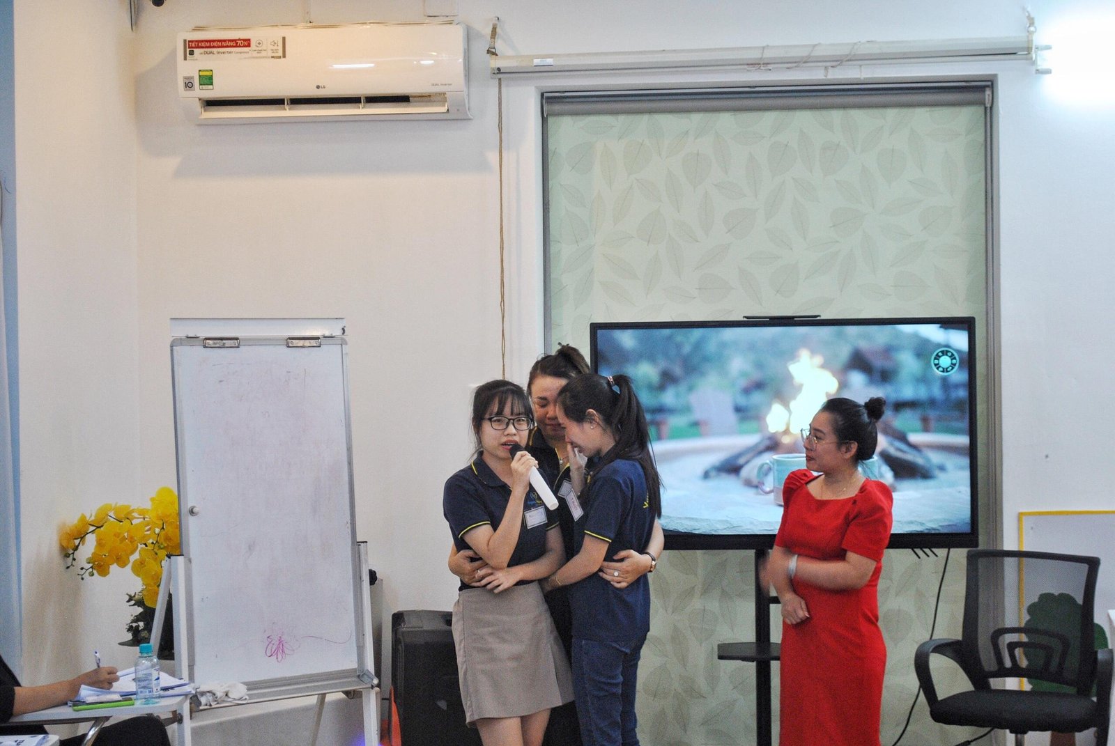 Giải phóng ngôn ngữ hình thể